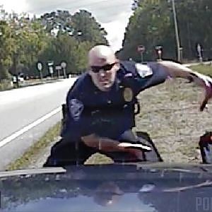 Dashcam Shows Robbery Suspects Shooting At Police During Chase - YouTube