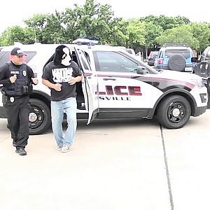 Lewisville Police Running Man Challenge - YouTube