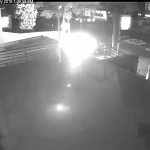 Car Explodes, Hits Sydney Police Station - YouTube