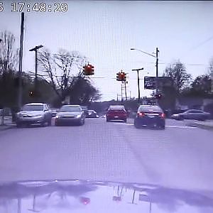 Police chase through Grand Rapids ends in crash - YouTube