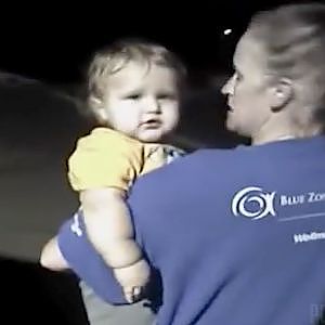 Police Bodycam Shows Traffic Stop Turns Into Act Of Kindness - YouTube