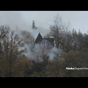 Anchorage Police respond to standoff on Ginami Street - YouTube