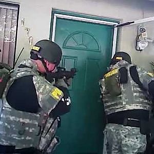 Police body cam footage of officer-involved shooting Kingman, Arizona, Sept. 29, 2016 - YouTube