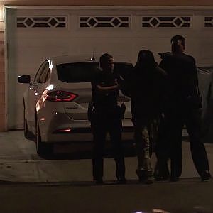 San Diego: Police Large Response to a Domestic Violence call 03202017 - YouTube